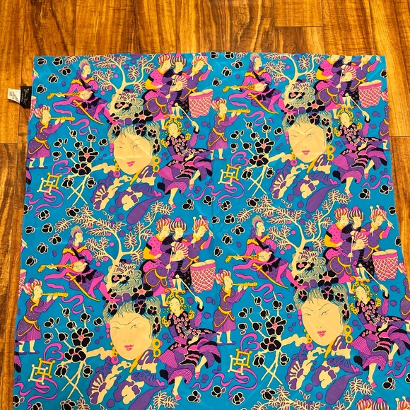 Vintage $390 DIANE FREIS Silk Scarf - Picture 4 of 4